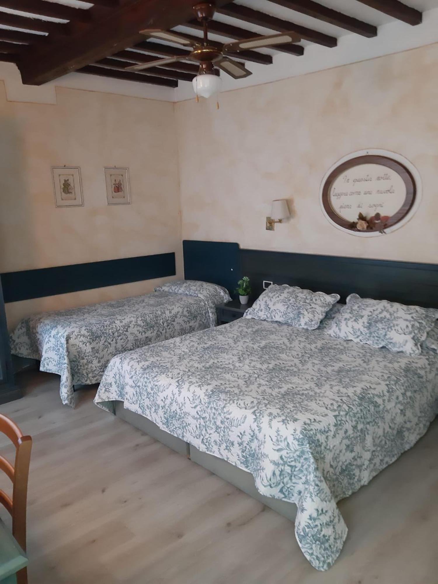 Hotel Borgo Antico Биббьена Экстерьер фото